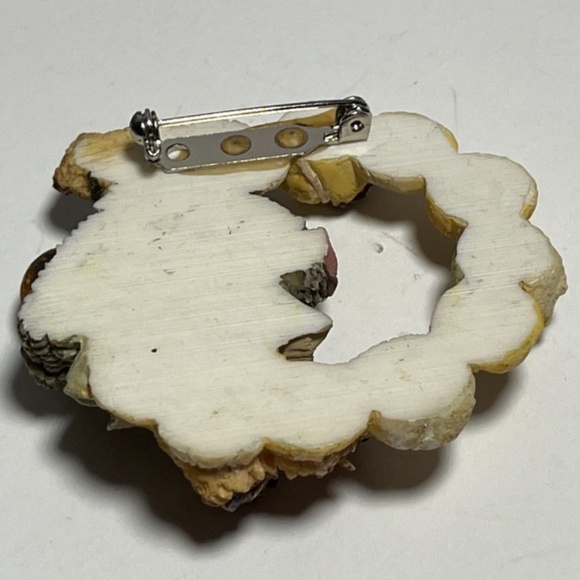 Vintage Boyds Bears Tennis Player Lapel Brooch Pin - Picture 6 of 6